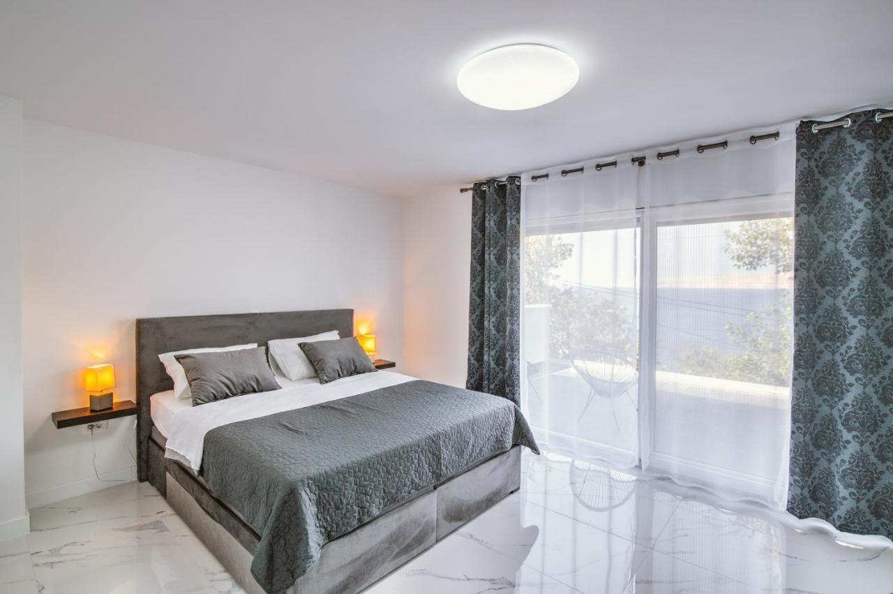 Apartman Izzy Senj  Dış mekan fotoğraf